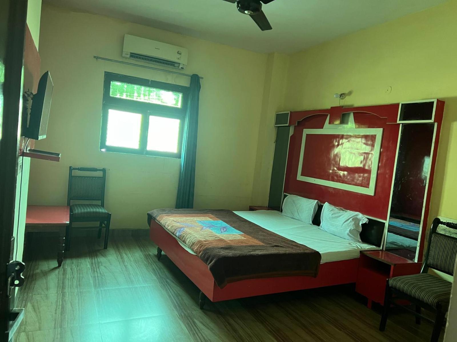 Hotel Skylark Αμριτσάρ Εξωτερικό φωτογραφία