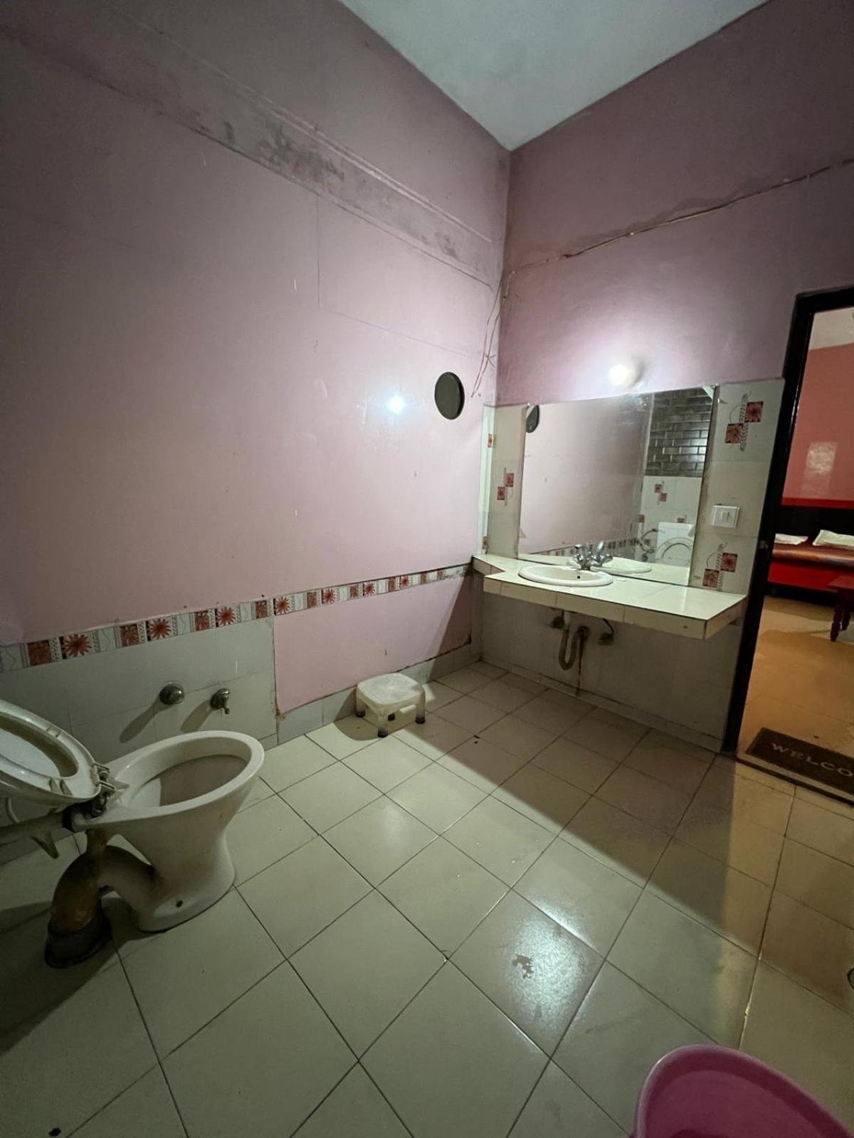 Hotel Skylark Αμριτσάρ Εξωτερικό φωτογραφία