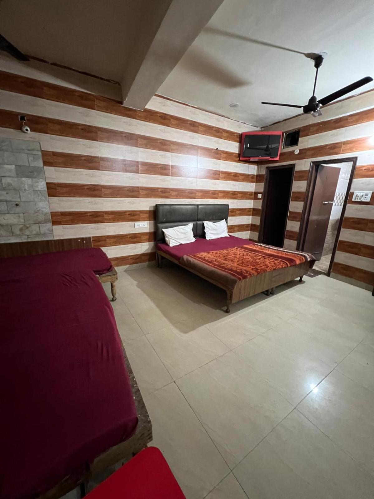 Hotel Skylark Αμριτσάρ Εξωτερικό φωτογραφία