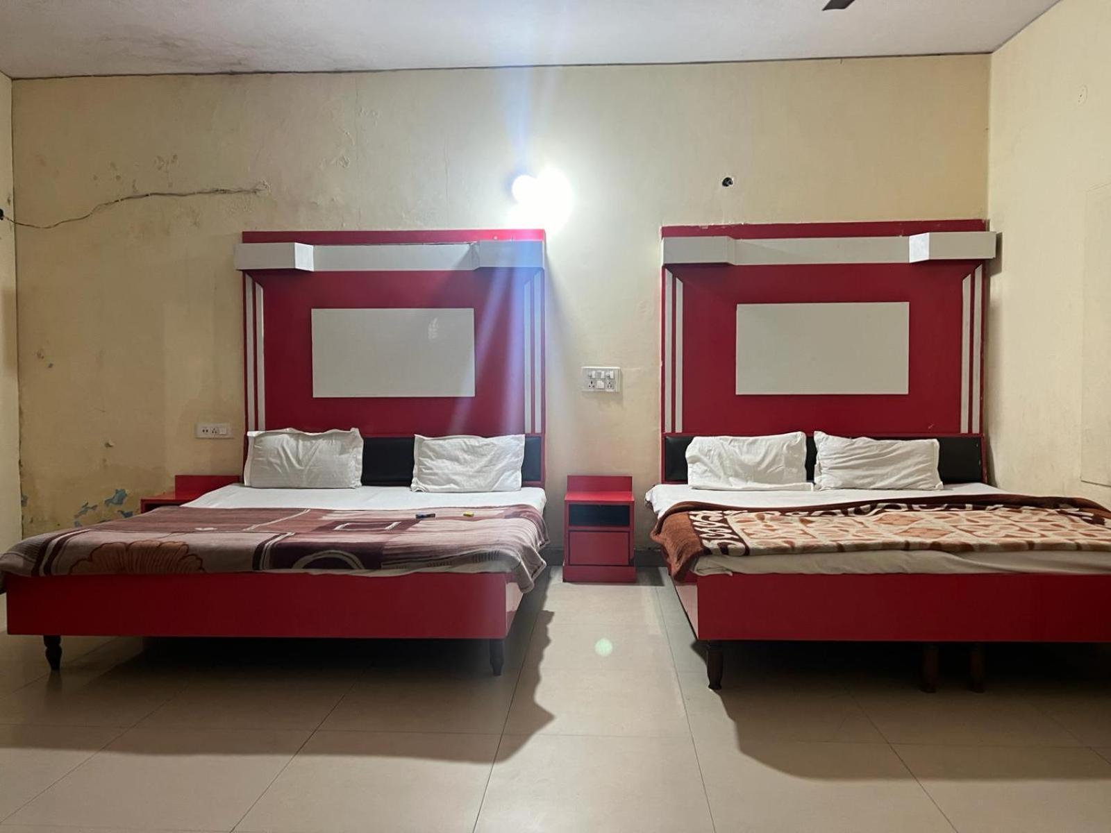 Hotel Skylark Αμριτσάρ Εξωτερικό φωτογραφία